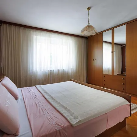 Apartament Hana 2 By Interhome *