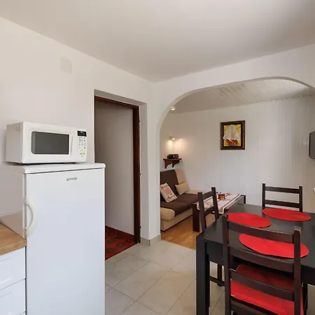 Апартаменты Hana 2 By Interhome Крк